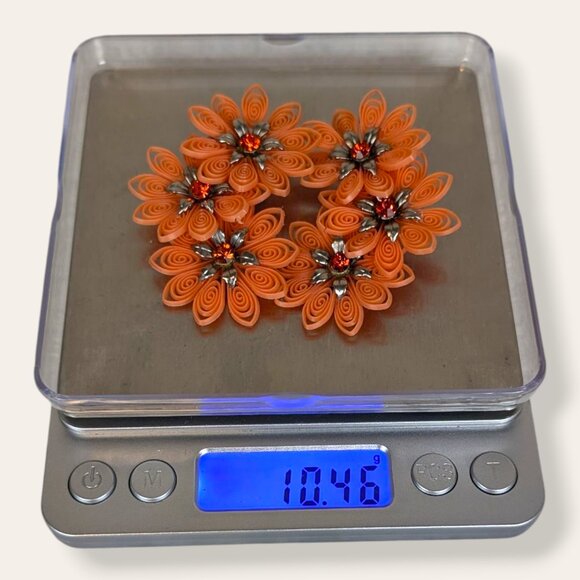 V. 50s Floral Ear Climber Earrings - Picture 7 of 7